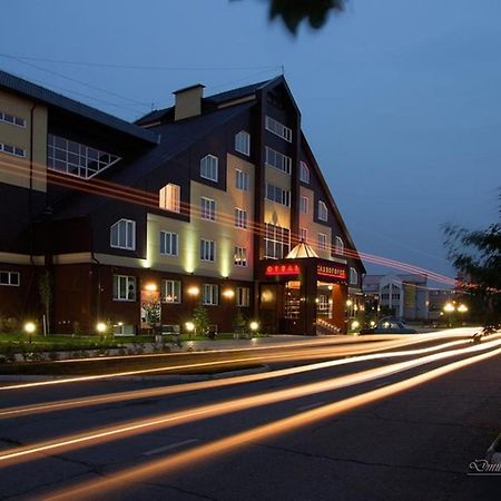 Sayanogorsk Hotel Esterno foto